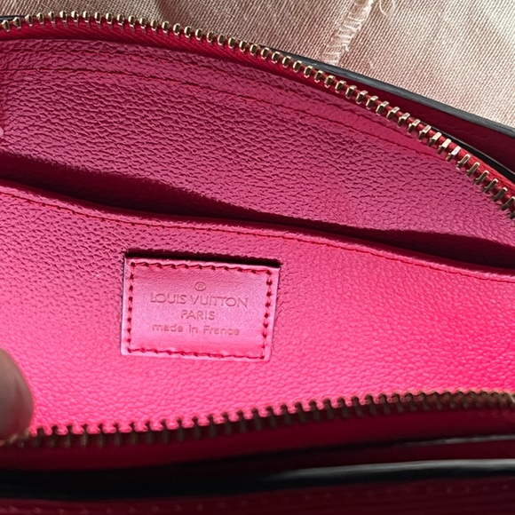 Louis Vuitton Dauphine in Red Epi❤️LIKE NEW - Picture 12 of 16